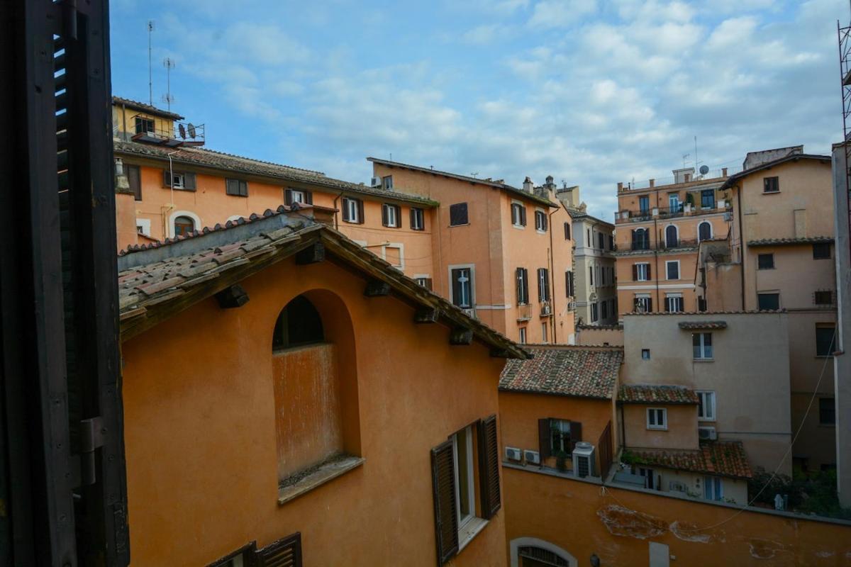 Apartment Elegant Prefetti Rom